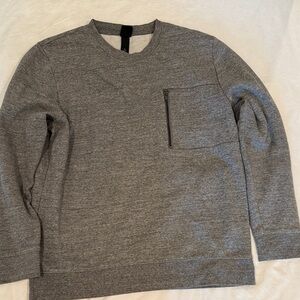 H&M Men's Gray Crewneck Sweater